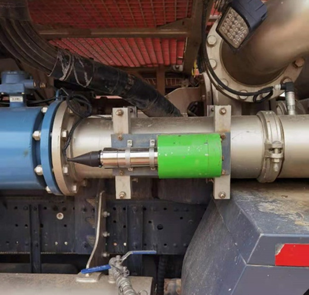 Na-22放射性儀表安裝在混砂車測量礦漿密度案例(圖1) Na-22放射性儀表安裝在混砂車測量礦漿密度案例(圖1)